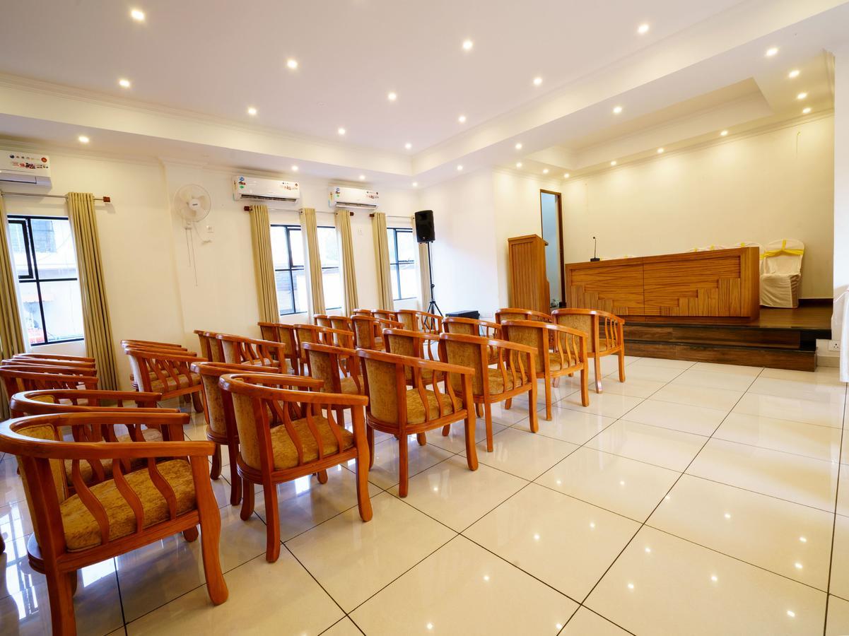 Oyo 9404 Hotel White Fort Mananthavady Ngoại thất bức ảnh