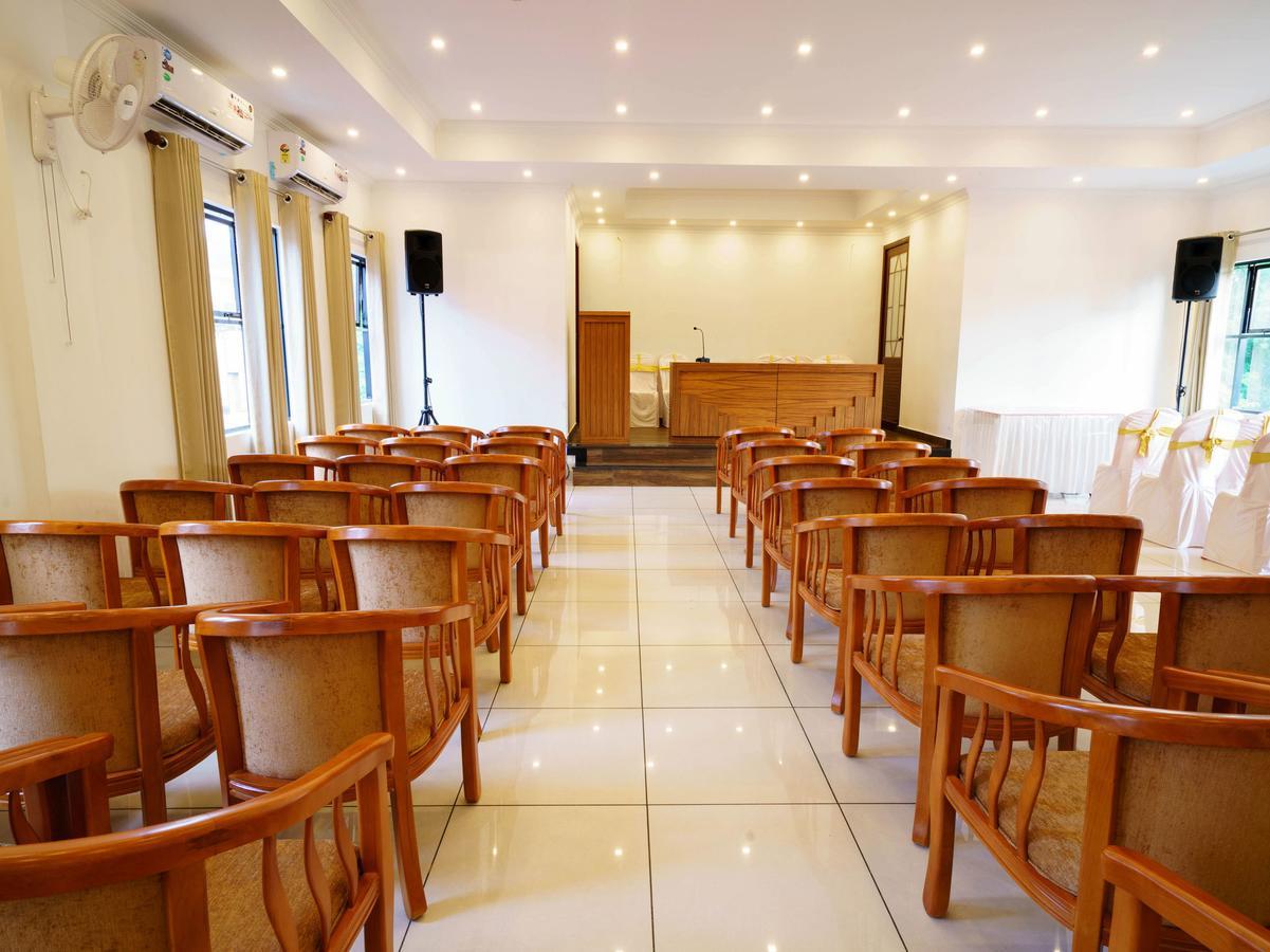 Oyo 9404 Hotel White Fort Mananthavady Ngoại thất bức ảnh