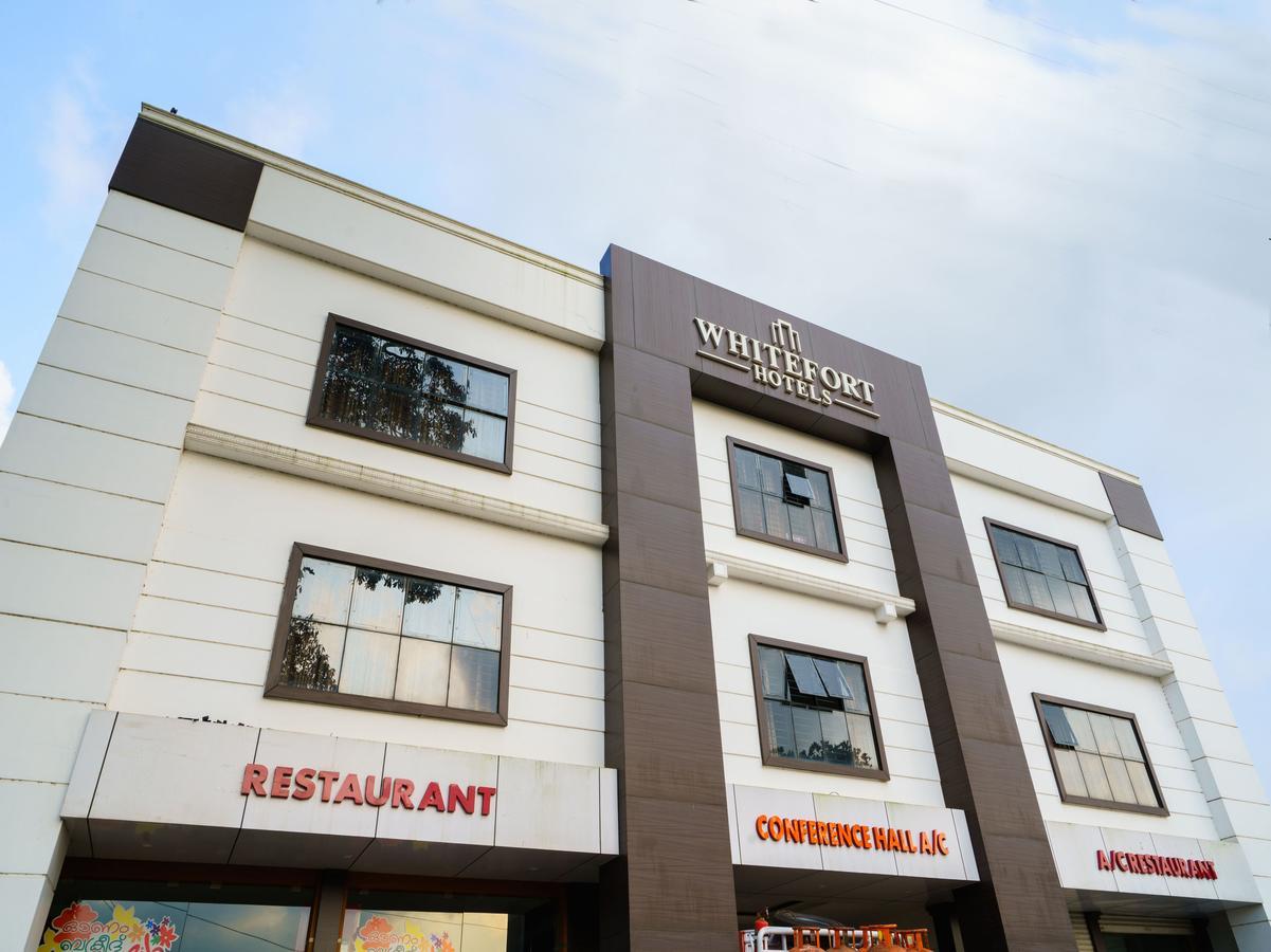 Oyo 9404 Hotel White Fort Mananthavady Ngoại thất bức ảnh