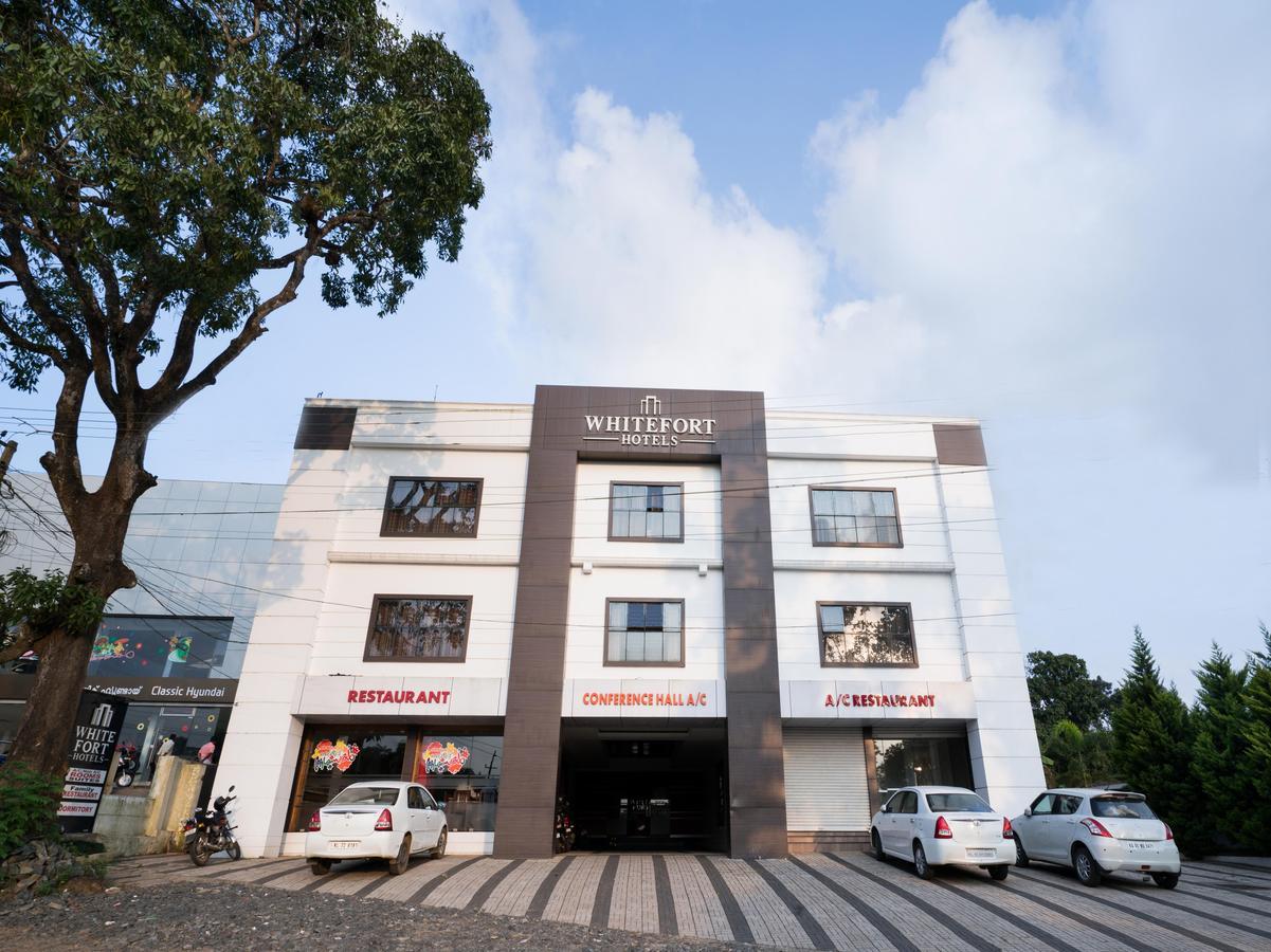 Oyo 9404 Hotel White Fort Mananthavady Ngoại thất bức ảnh