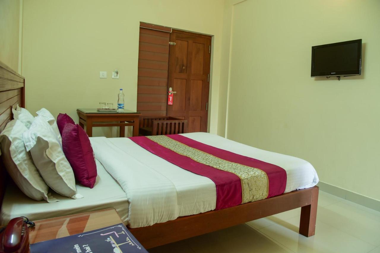 Oyo 9404 Hotel White Fort Mananthavady Ngoại thất bức ảnh